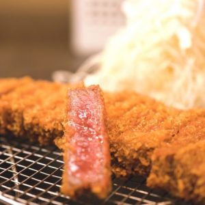 『期間限定‼』渋谷で昼から1000円で食べられる贅沢お肉定食【SIX KITCHEN】